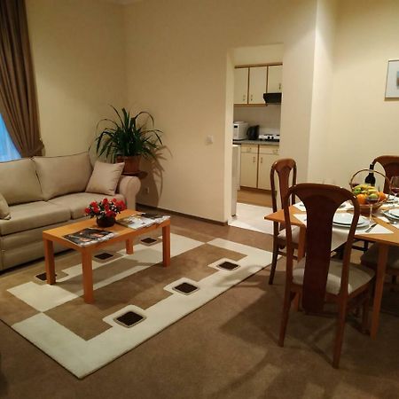 City Mansion Aparthotel Baku Bagian luar foto