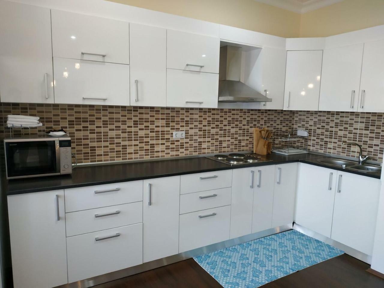 City Mansion Aparthotel Baku Bagian luar foto